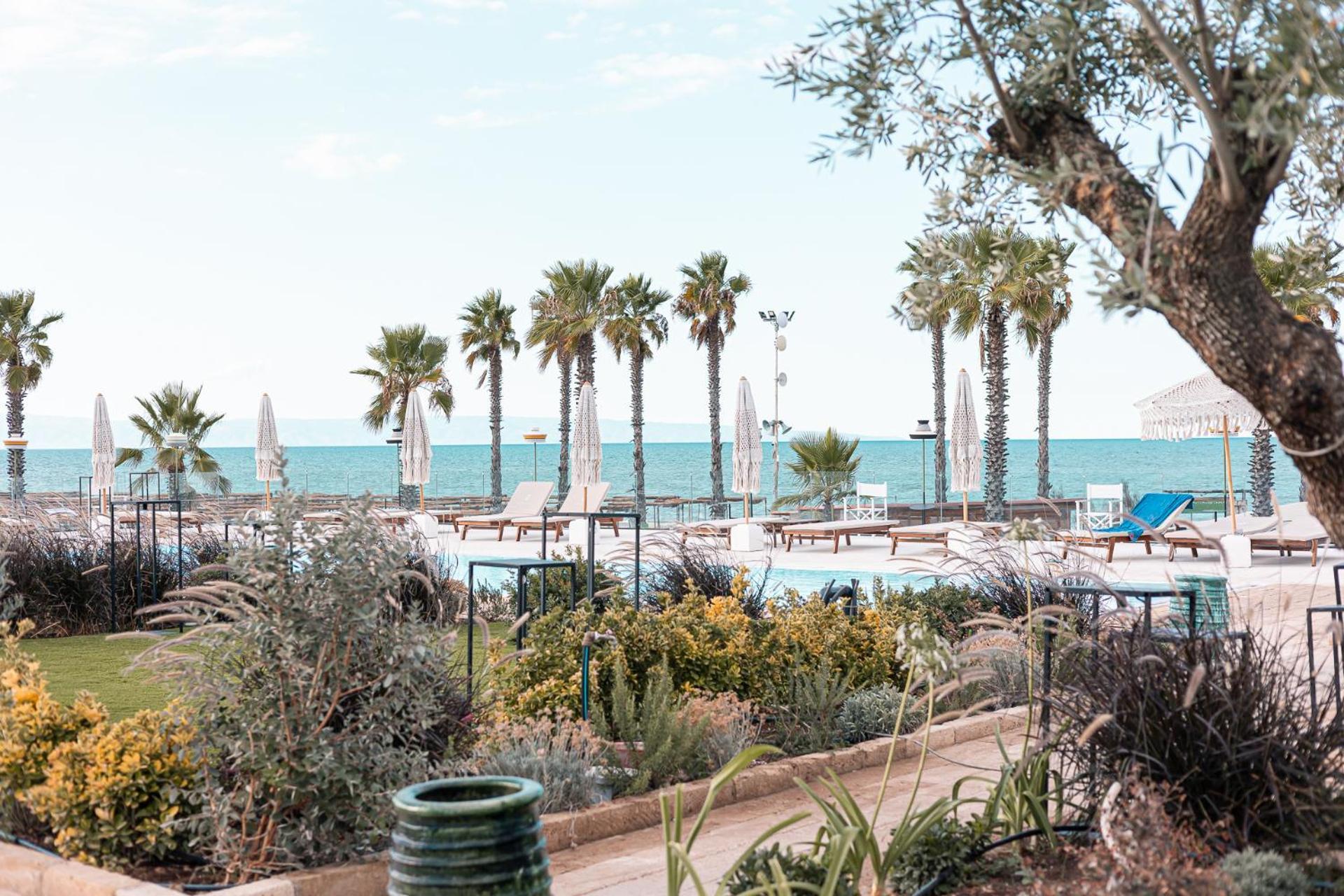 Valerio Resort Beach Club Маргерита-ди-Савойя Экстерьер фото